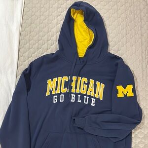 Colosseum Men's Hoodie - Navy and Yellow